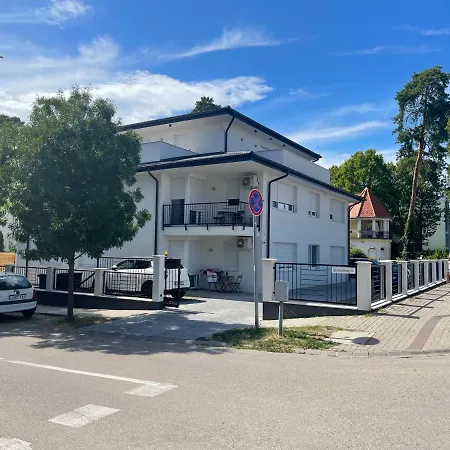 Eszter Apartman Lägenhet Siófok