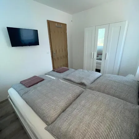 Lägenhet Eszter Apartman Siófok